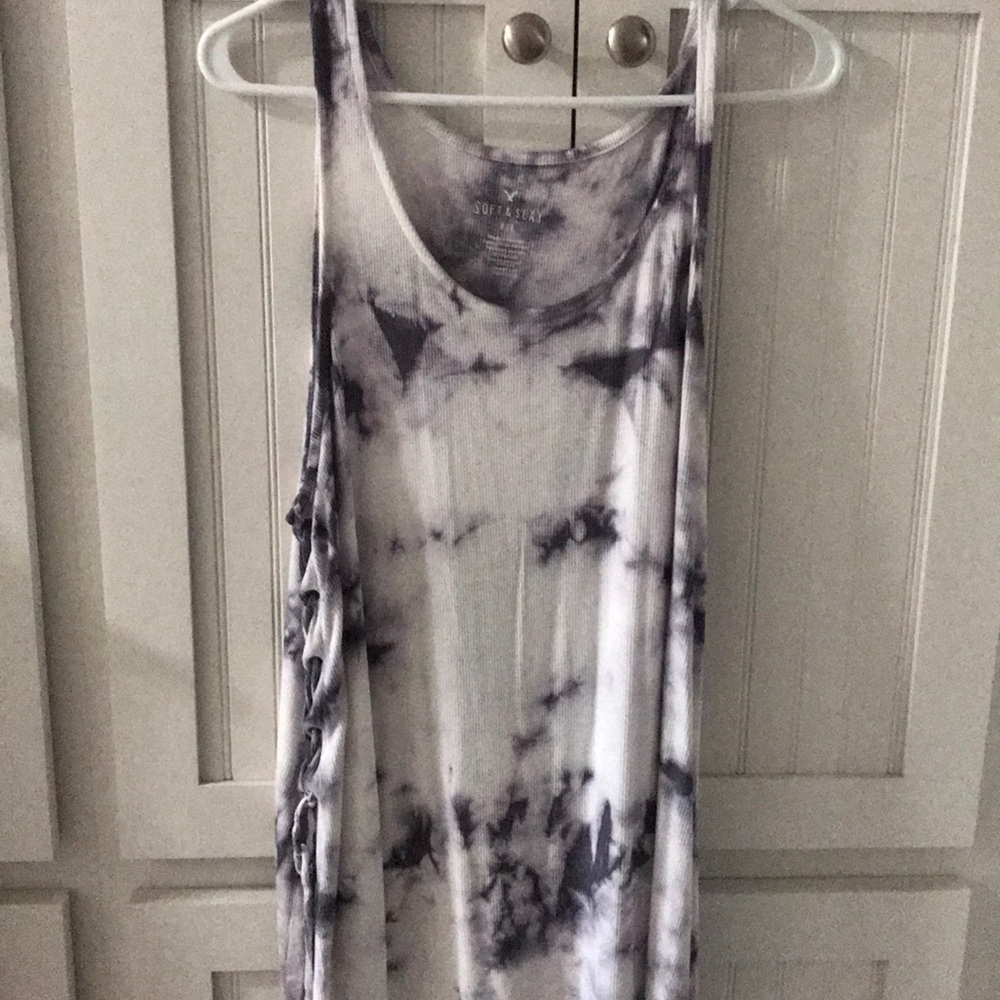 AEO tye dye tank NWOT